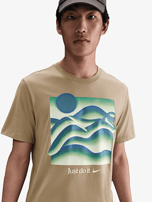 CAMISETA NIKE PARACHUTE