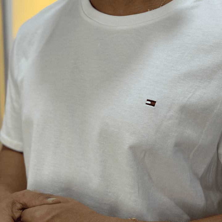 CAMISETA TH CLÁSICA WHITE 3