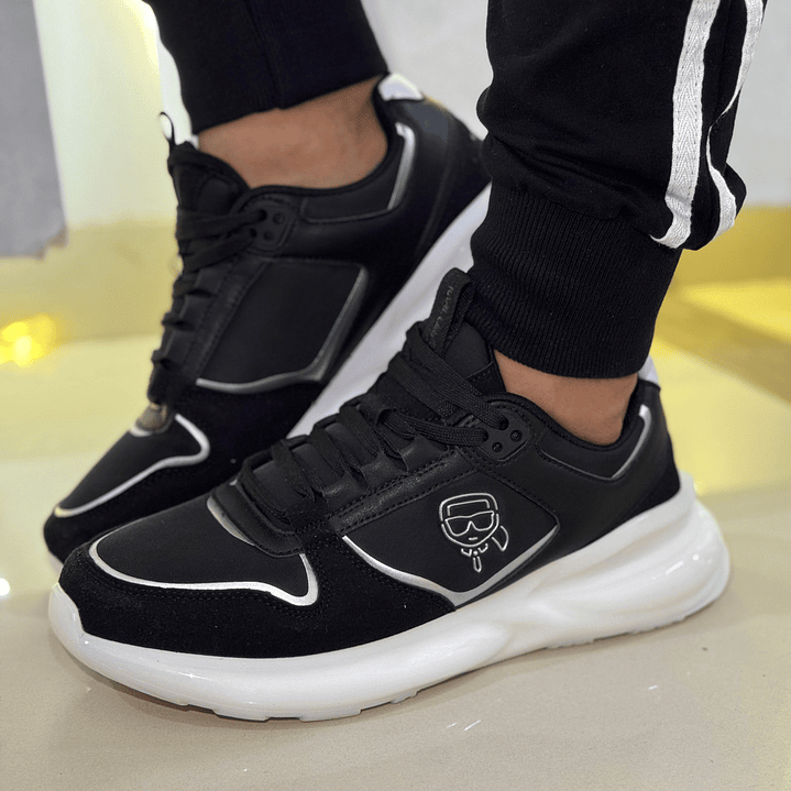 KL HEAD OUTLINE BLACK 1