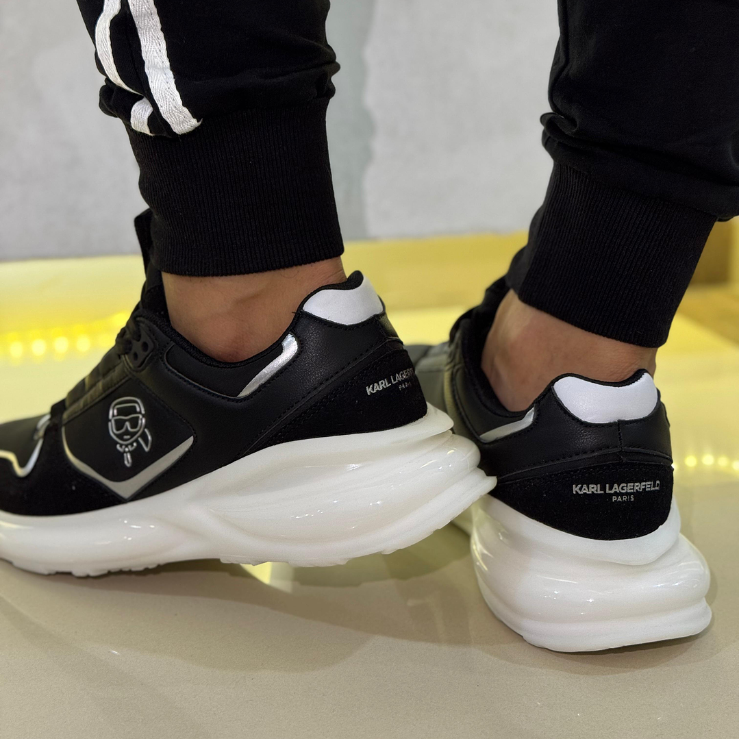 KL HEAD OUTLINE BLACK 3