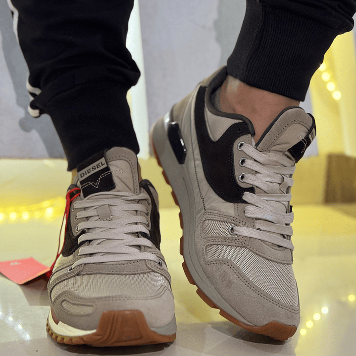 DIESEL ABSOLUTE BEIG 4