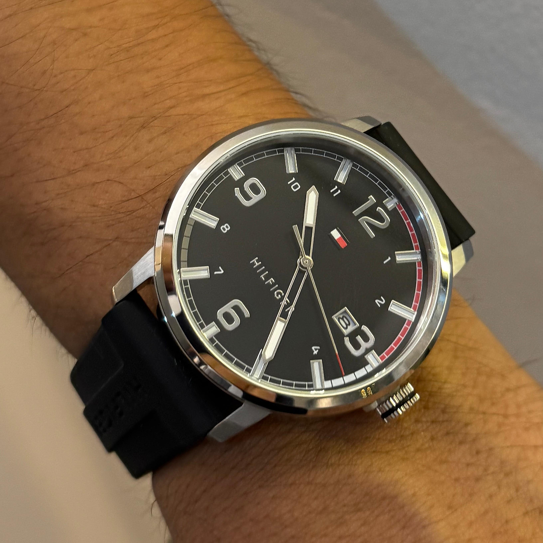 RELOJ TH ESSENTIALS  2