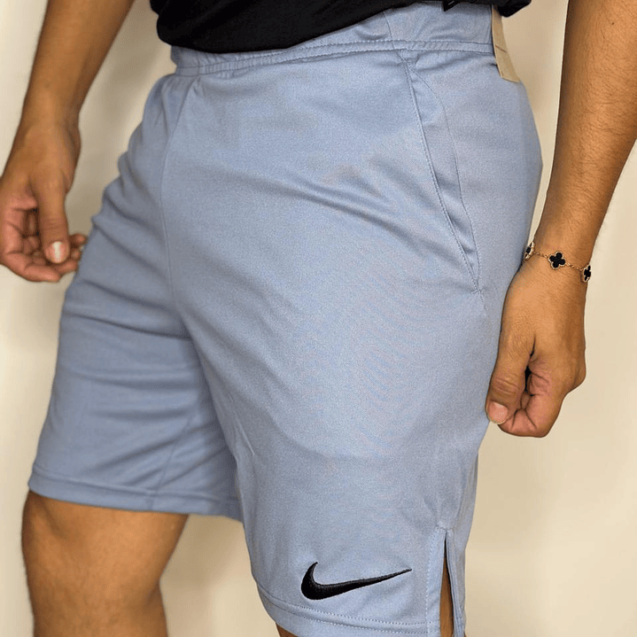 PANTALONETA NIKE STANDARD FIT AZUL 2