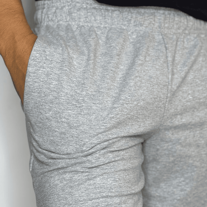 PANTALONETA REEBOK EVERYDAY GRIS 3