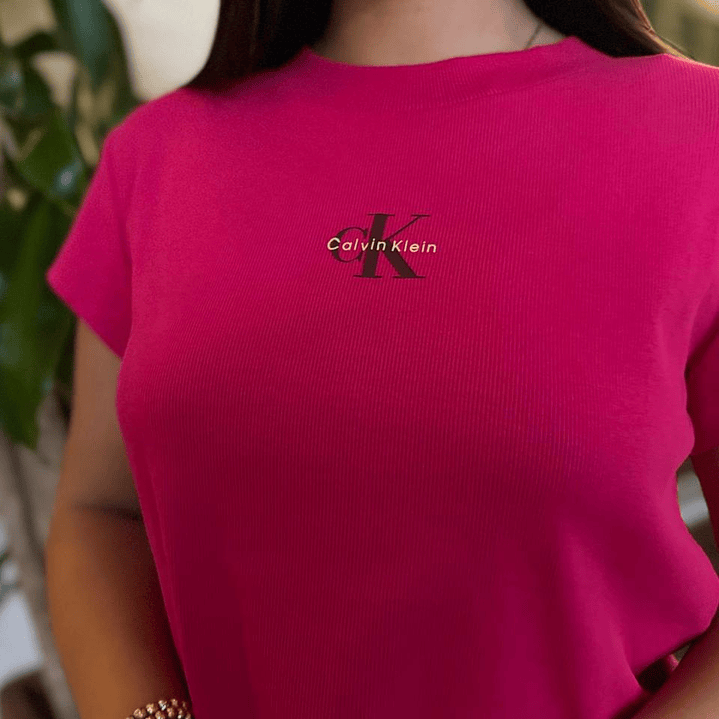 CK CAMISETA BABY TEE RED 3