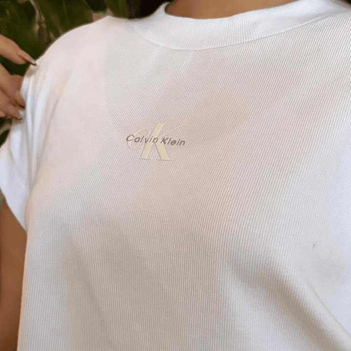 CK CAMISETA BABY TEE WHITE 2