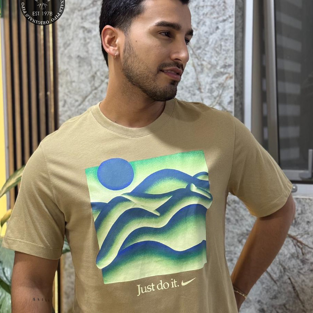 CAMISETA NIKE PARACHUTE 1