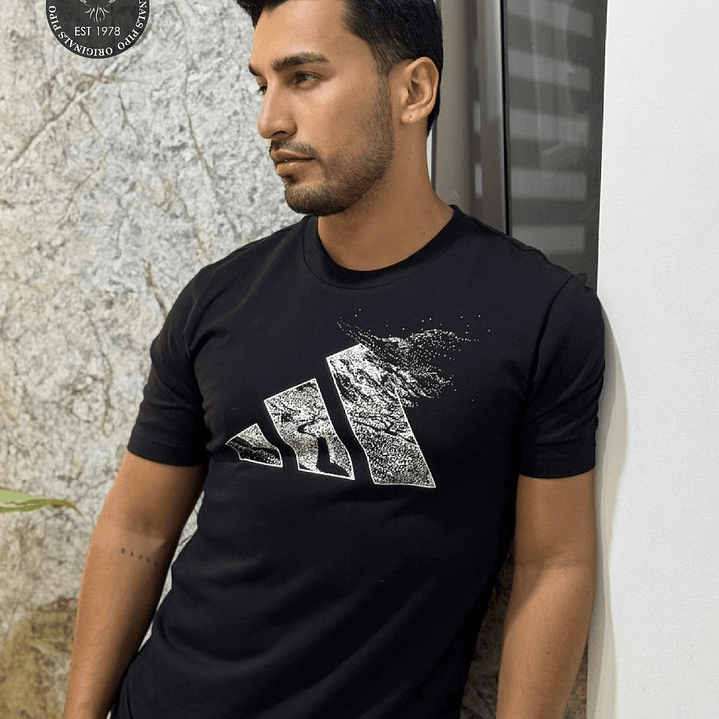 CAMISETA ADIDAS CITY ESCAPE  1