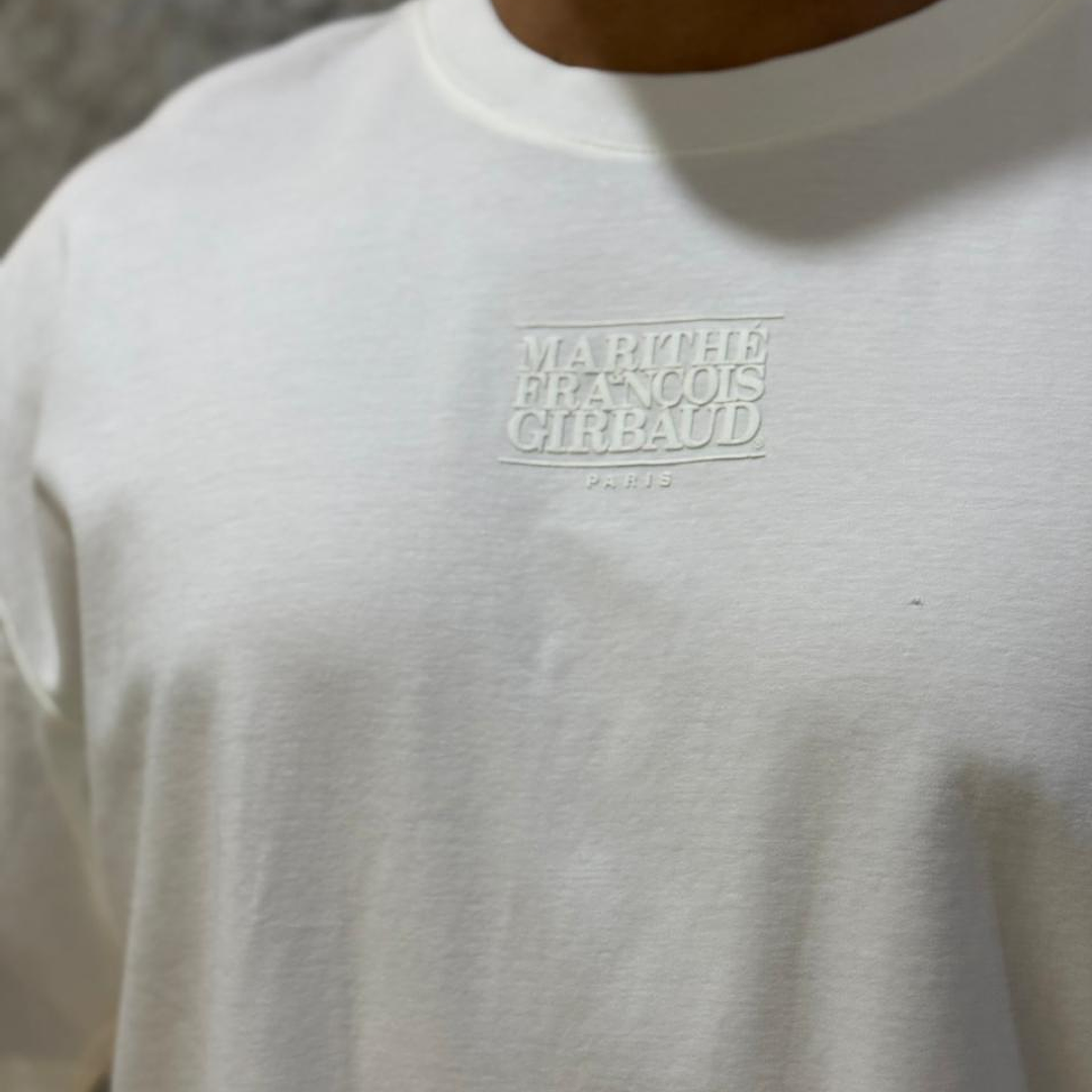 CAMISETA OVERSIZE LE MONARQUÉ CR 3