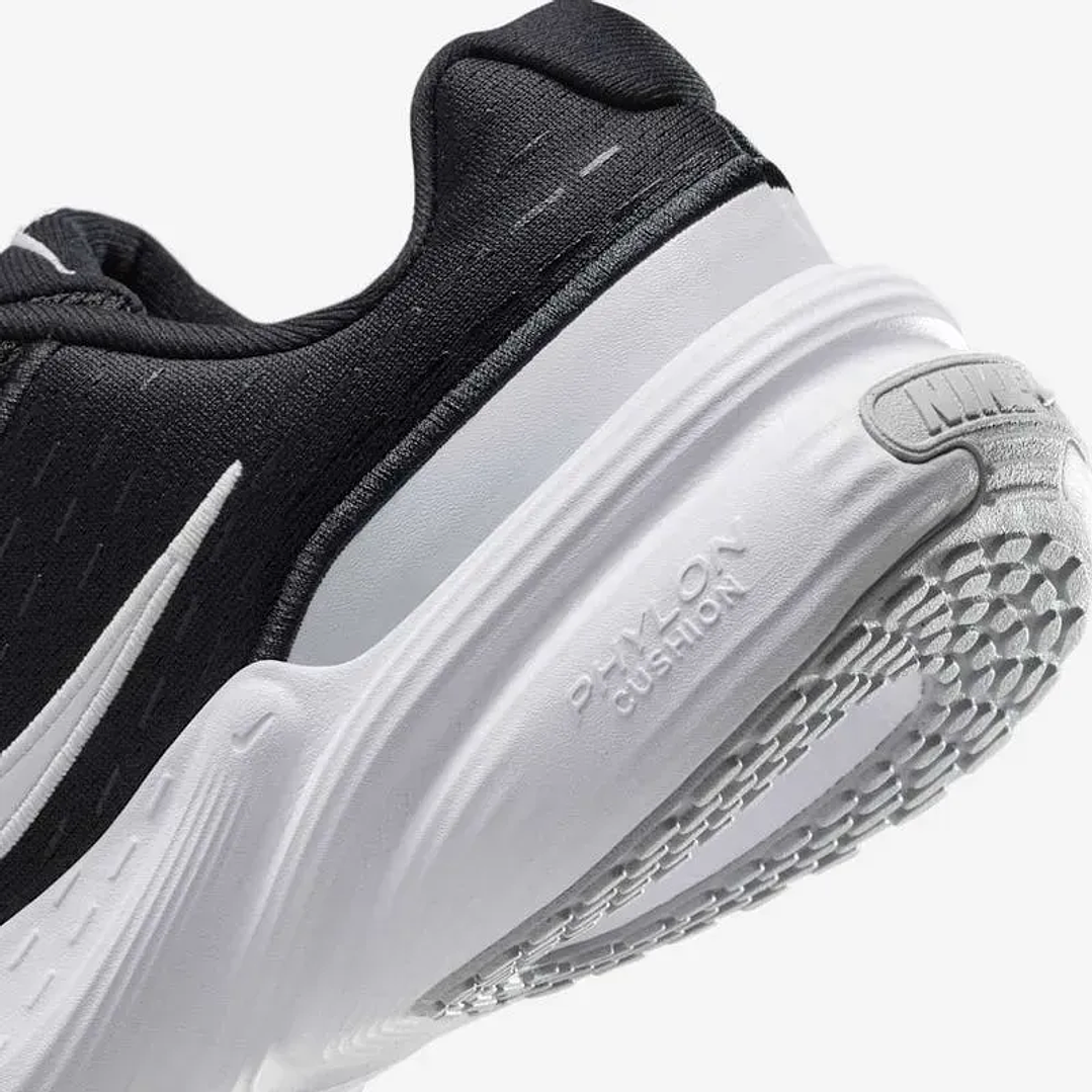 NIKE UPLIFT SC NEGRO  6