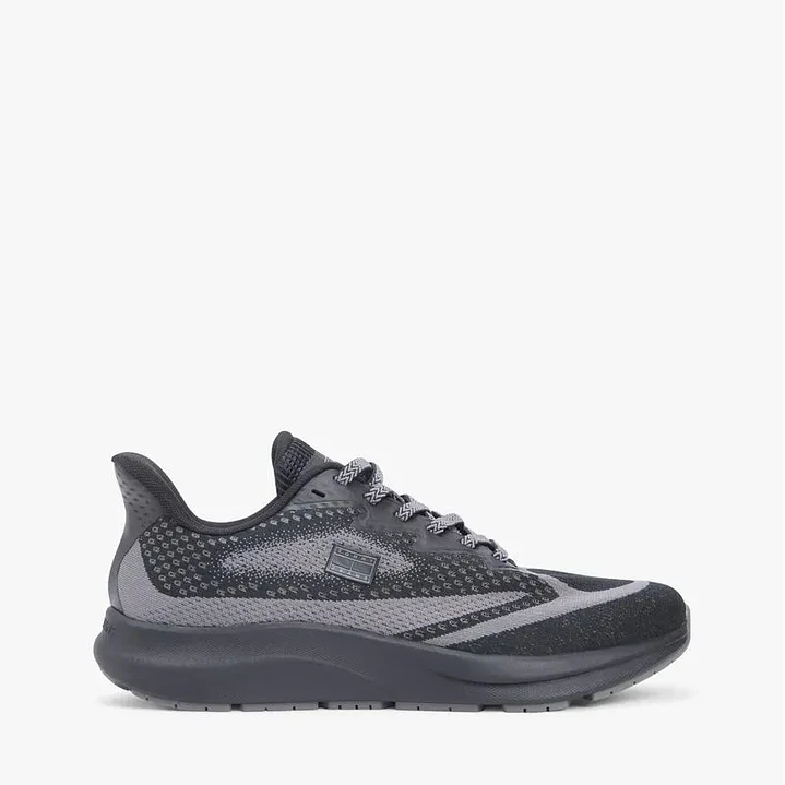 TH RUNNER KNITTED BLACK 3