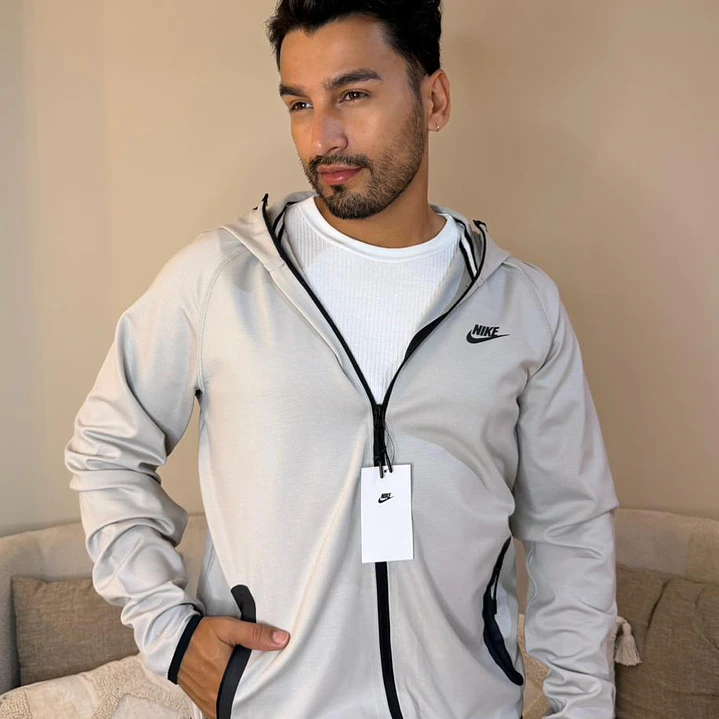 CHAQUETA NIKE TCH  2
