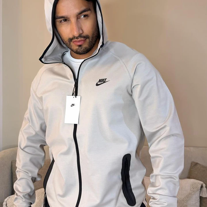 CHAQUETA NIKE TCH  1
