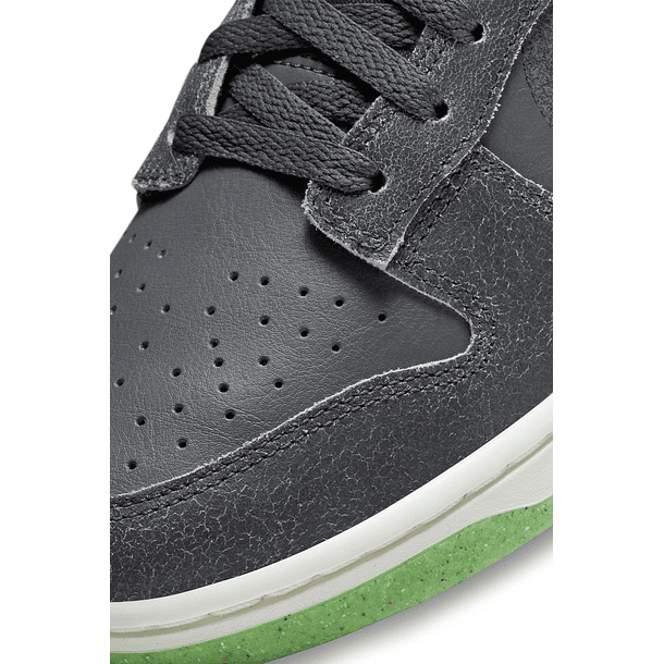 NIKE DUNK LOW SHADOW IRON GREY HALLOWEEN 5