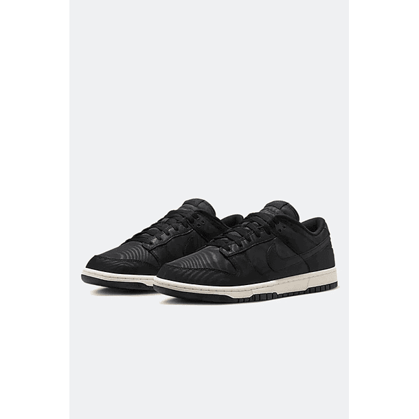 NIKE DUNK LOW RETRO PREMIUM BLACK CANVAS 2