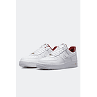 NIKE AIR FORCE 1 '07 SE SWOOSH POCKET - MUJER 2