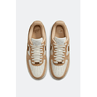 NIKE AIR FORCE 1 LOW LXX VECHETTA TAN - MUJER 4