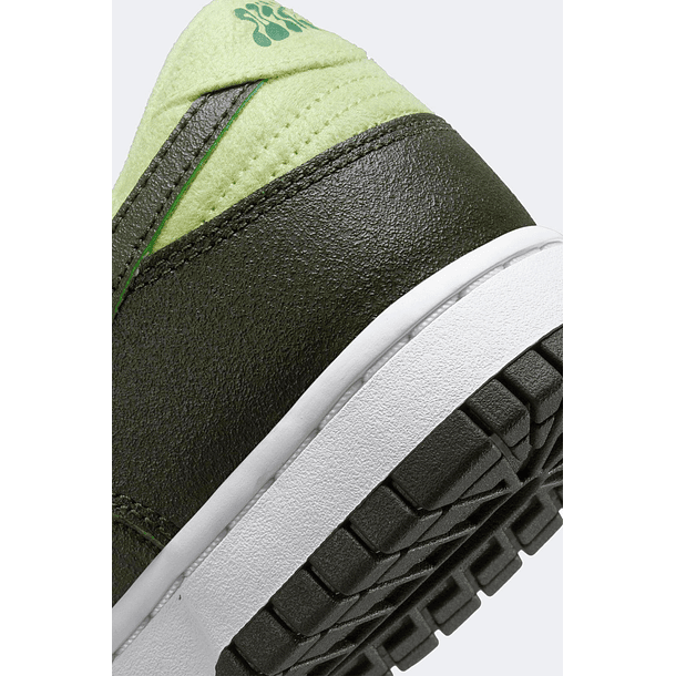 NIKE DUNK LOW LX AVOCADO - MUJER 4