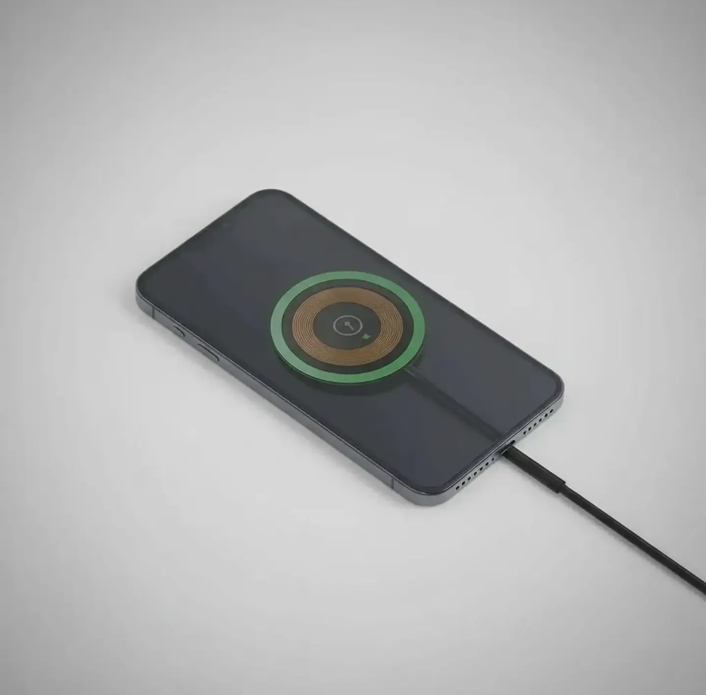 Cargador Inalámbrico Magnético Z9 IRM con Carga Rápida Universal para iPhone y Android 9
