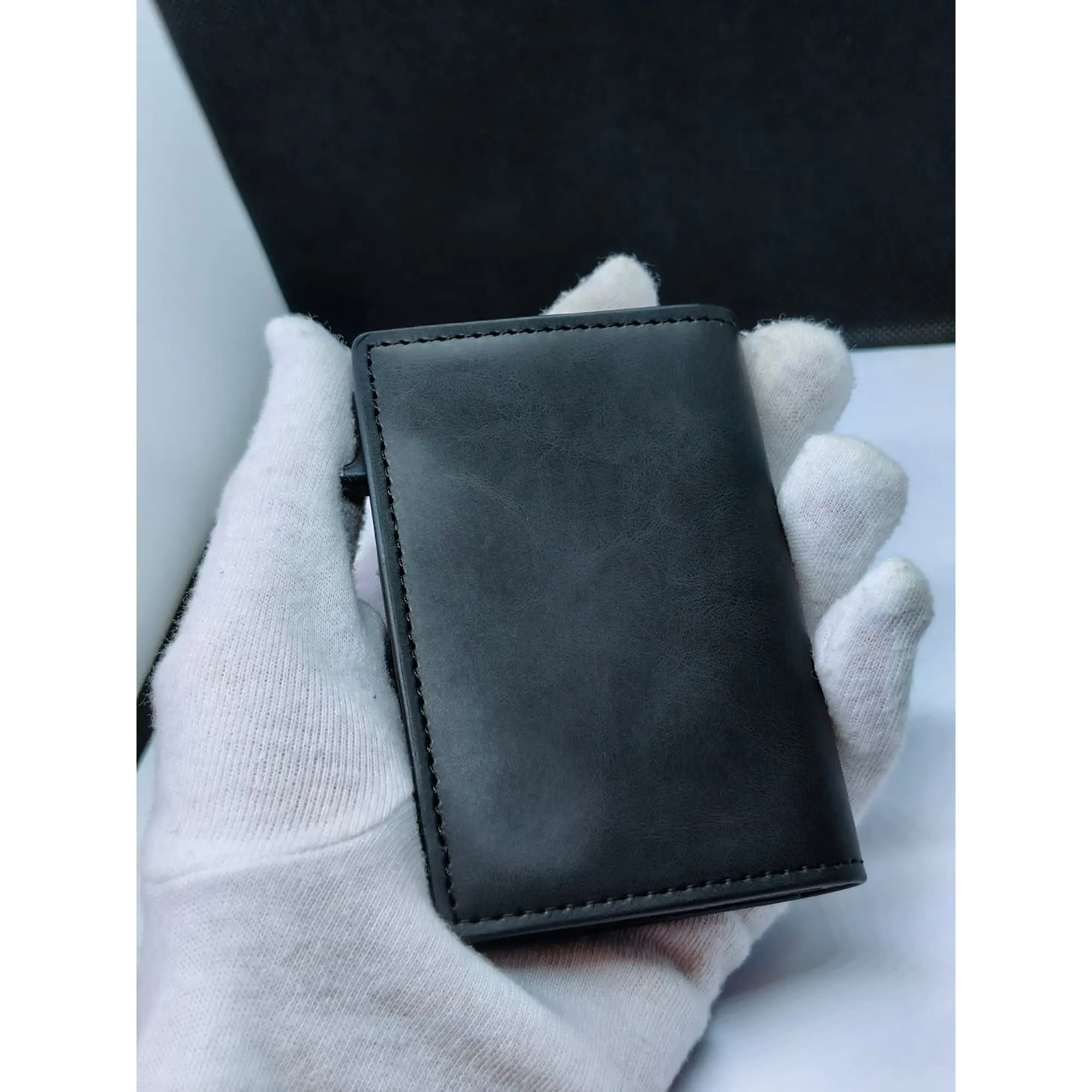 Carteira Porta-Cartões Compacta (Rfid) - Couro Preto 2
