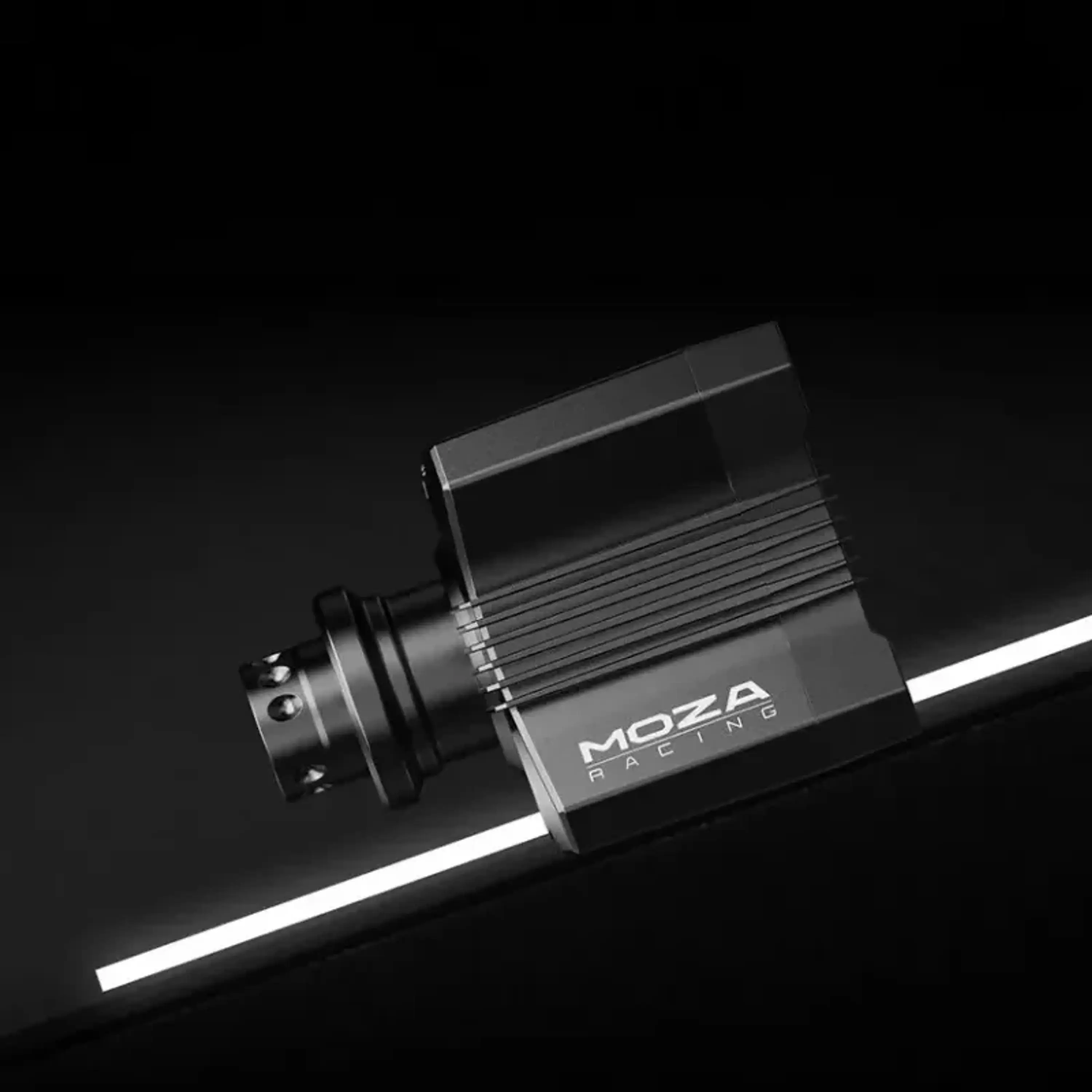 Moza R5 Racing Bundle PC - Volante de Simulação com base direta de 5 nm + Pedais 3