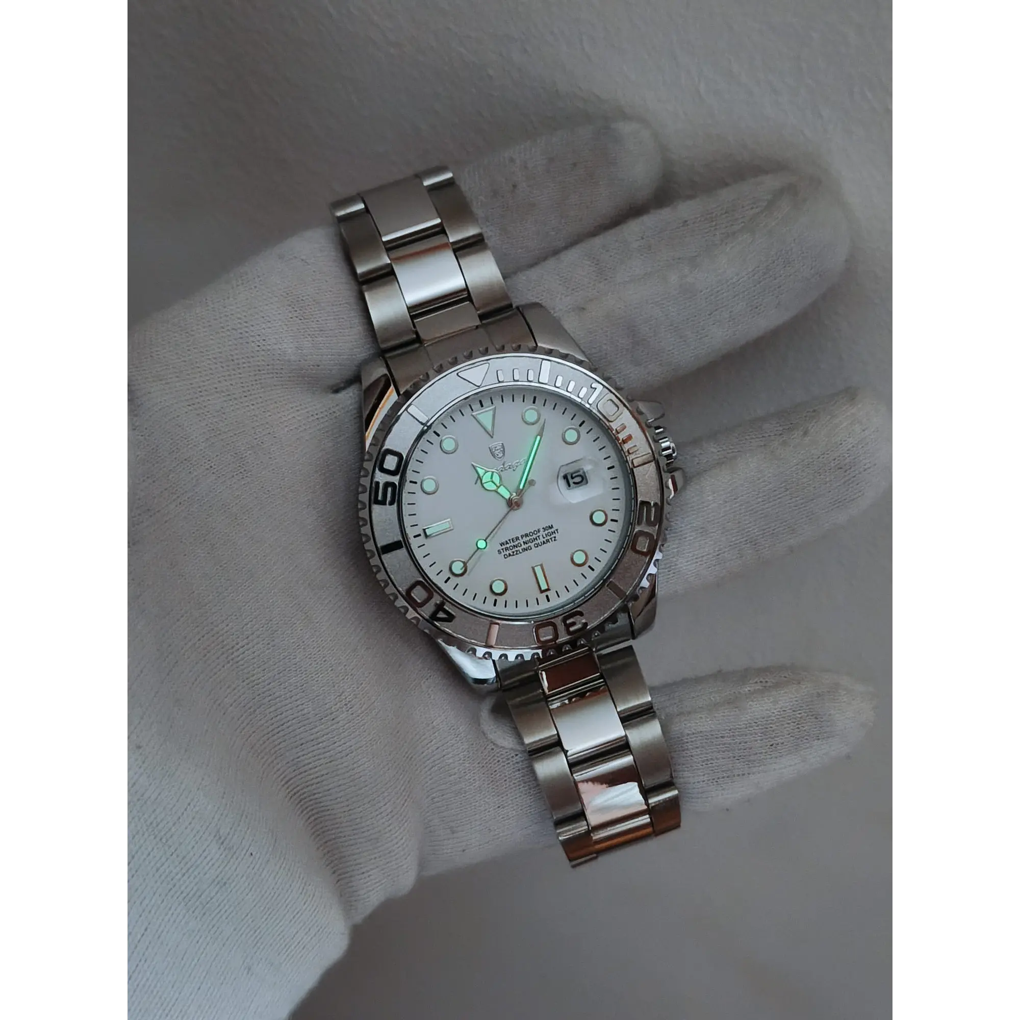 Relógio Quartz Masculino em Aço Prateado Inóxidável - White General 9