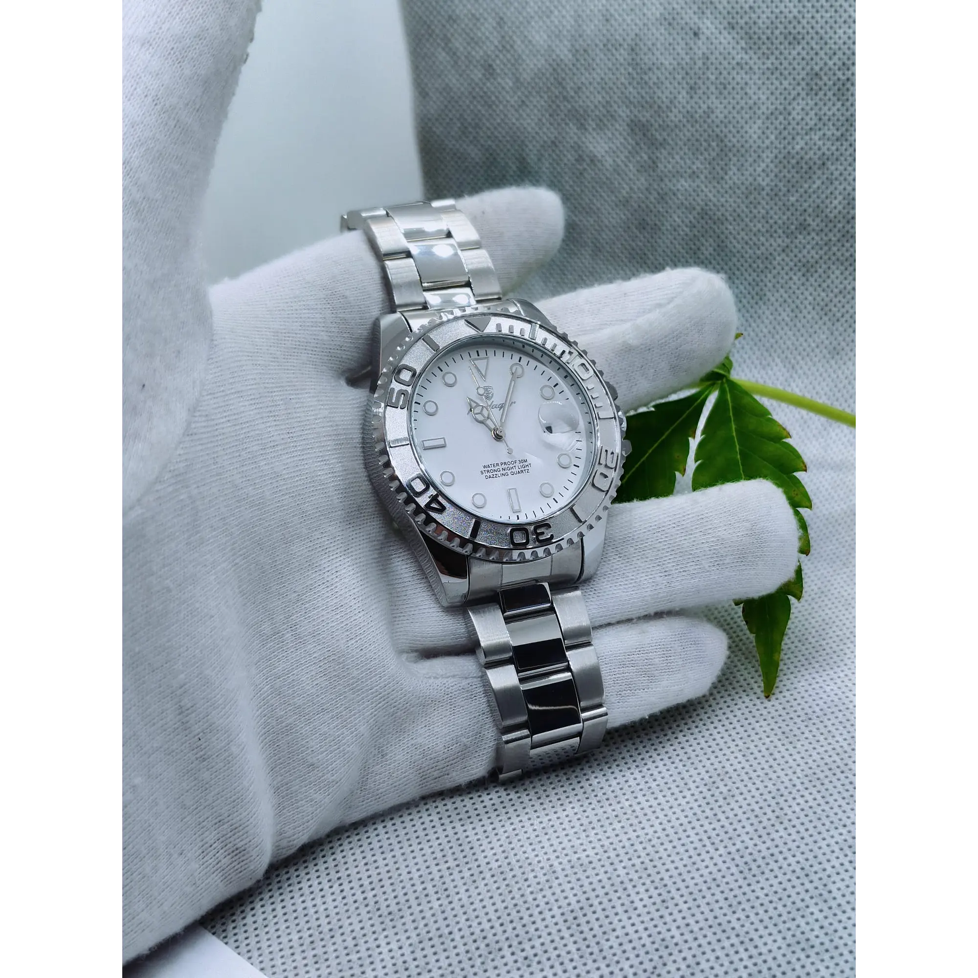 Relógio Quartz Masculino em Aço Prateado Inóxidável - White General 2