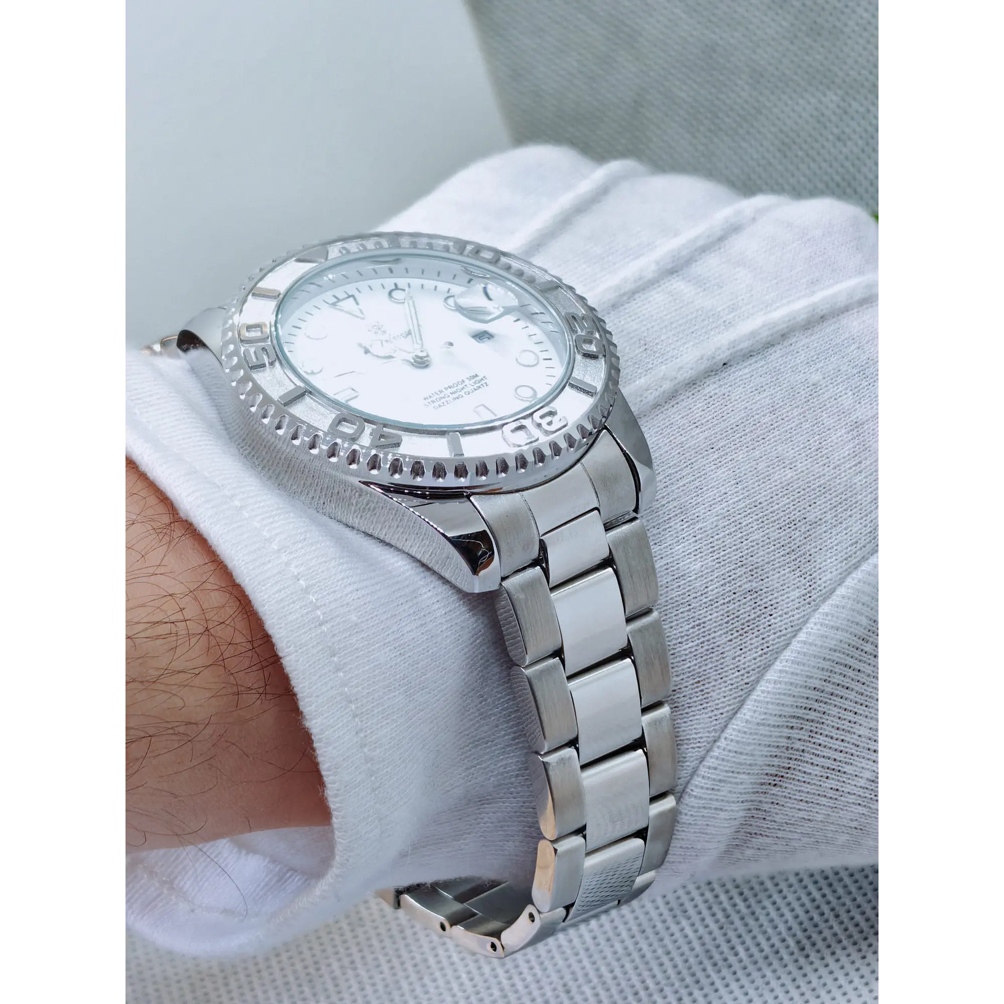 Relógio Quartz Masculino em Aço Prateado Inóxidável - White General 10