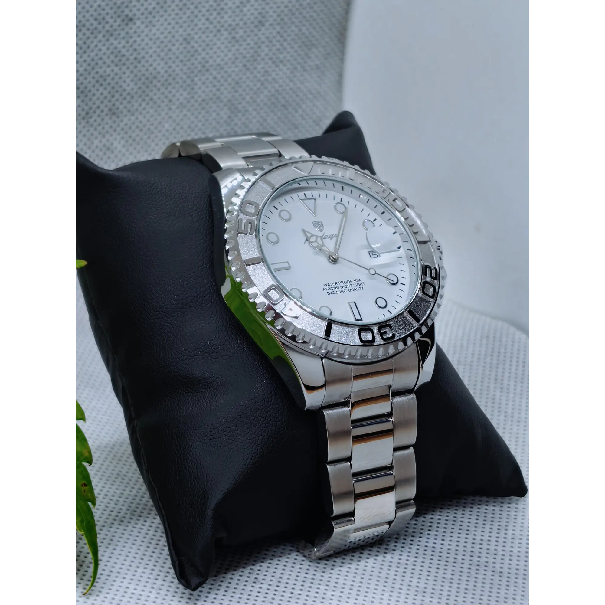 Relógio Quartz Masculino em Aço Prateado Inóxidável - White General 11