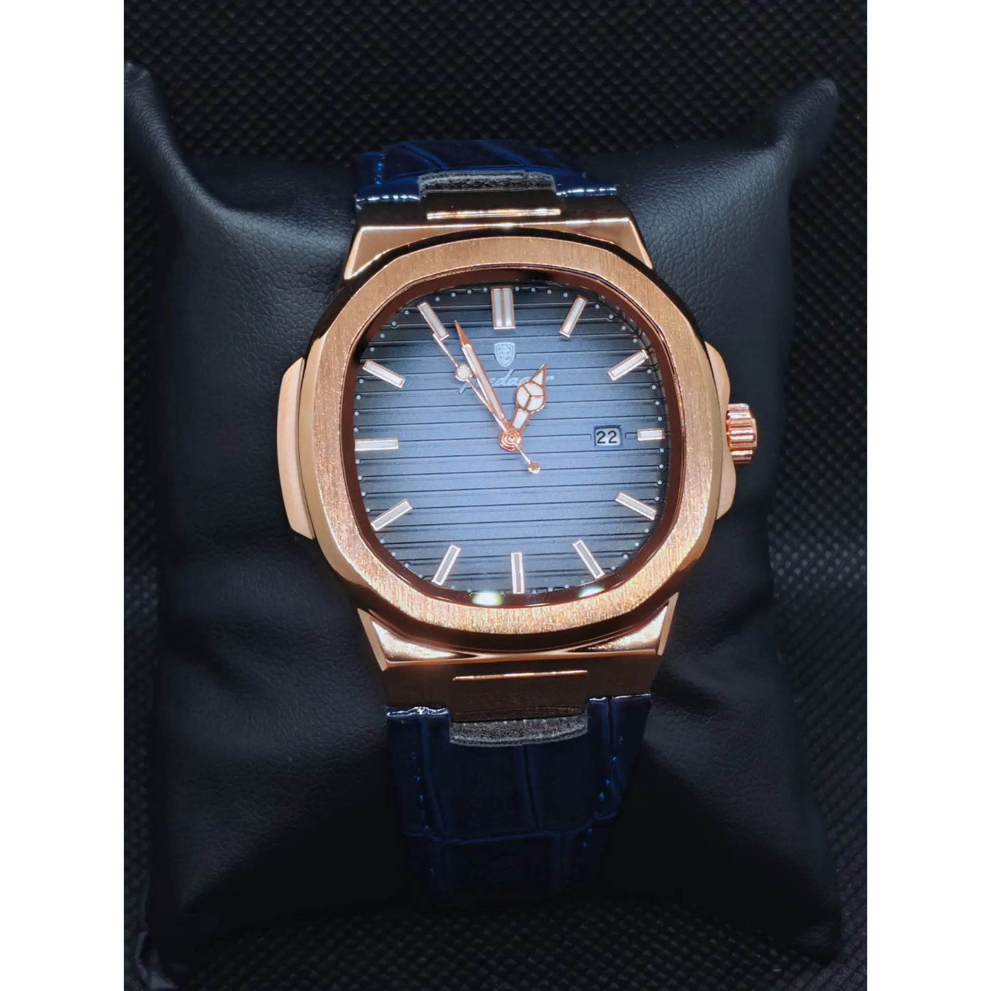 Relógio Quartz Masculino em Aço Inóxidável e Couro- Ouro Azul 1