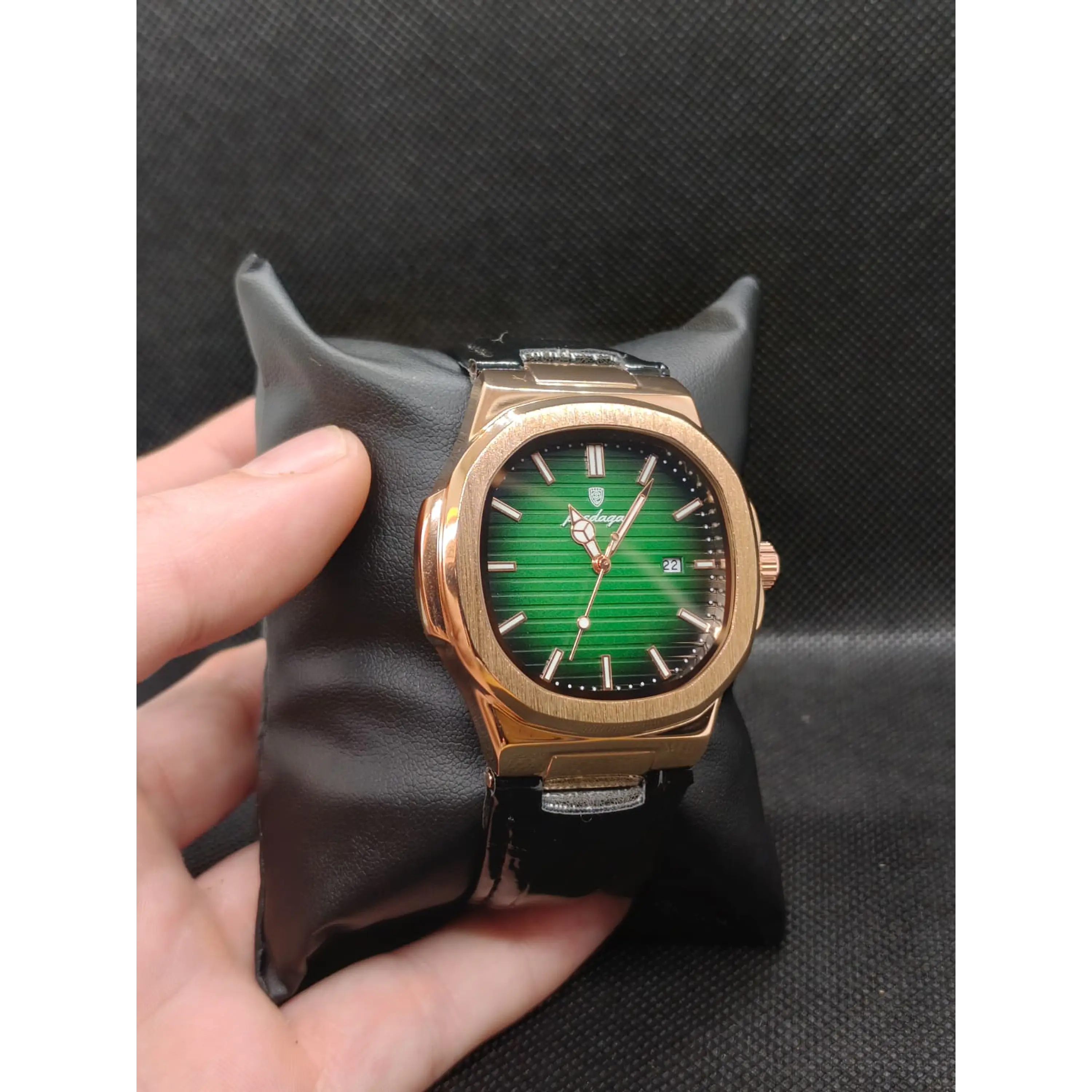 Relógio Quartz Masculino em Aço Inóxidável e Couro - Gold Green 1