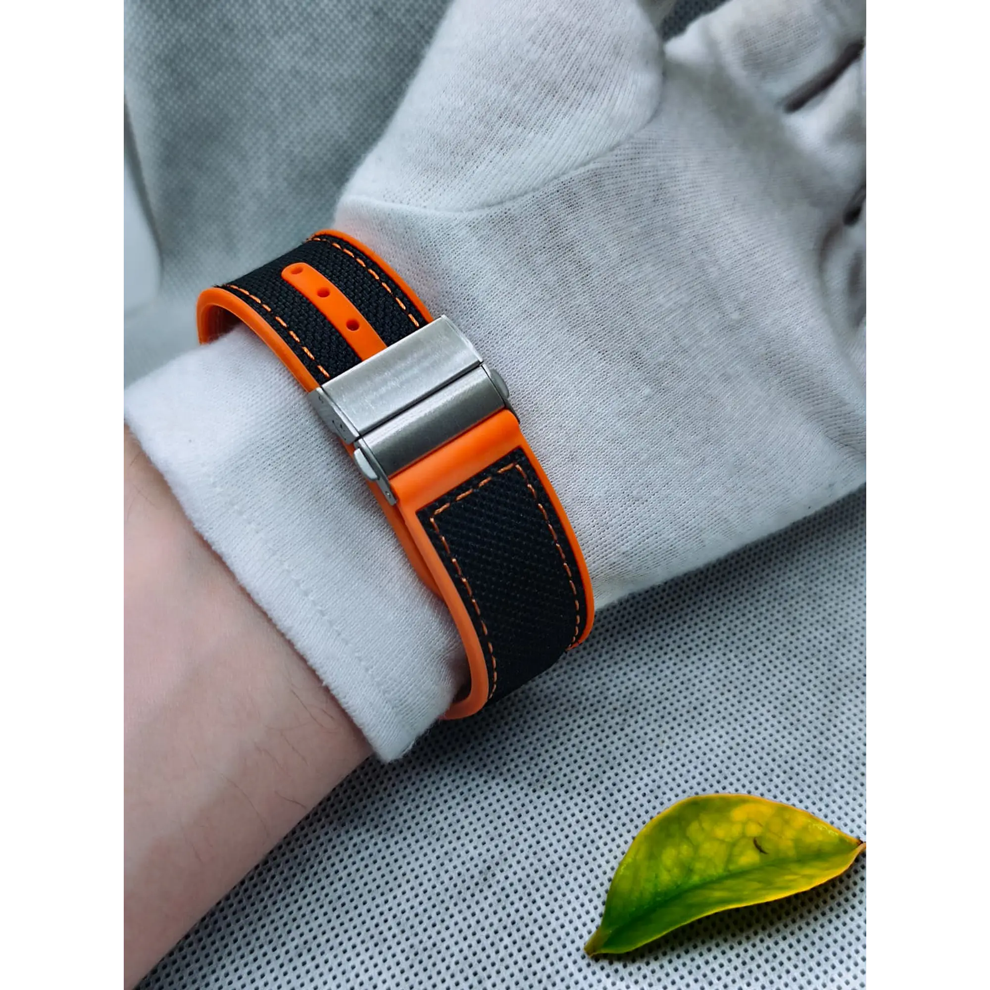 Relógio Quartz Masculino em Aço Inóxidável 316L e Silicone Reforçado.  4