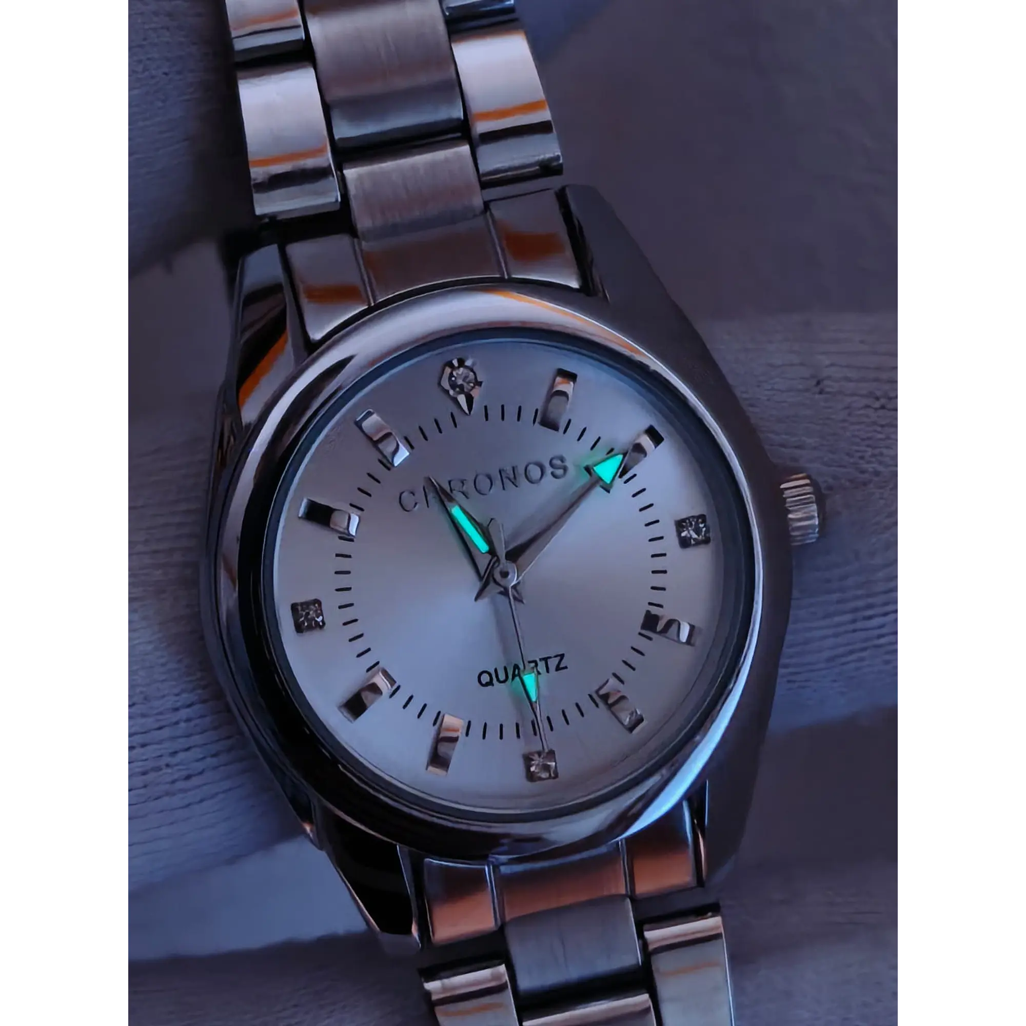 Relógio Feminino Prateado e Branco CHRONOS 3