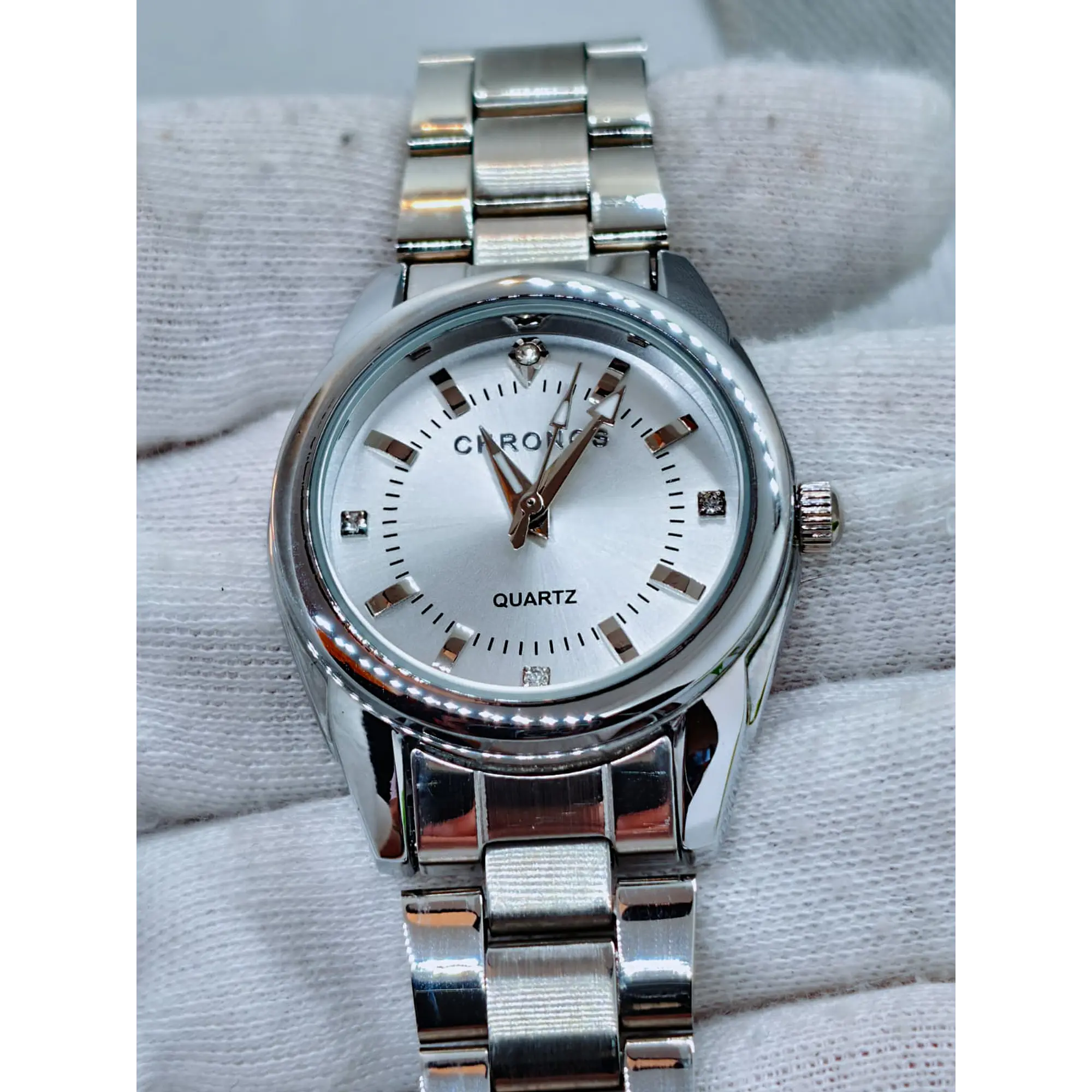 Relógio Feminino Prateado e Branco CHRONOS 2
