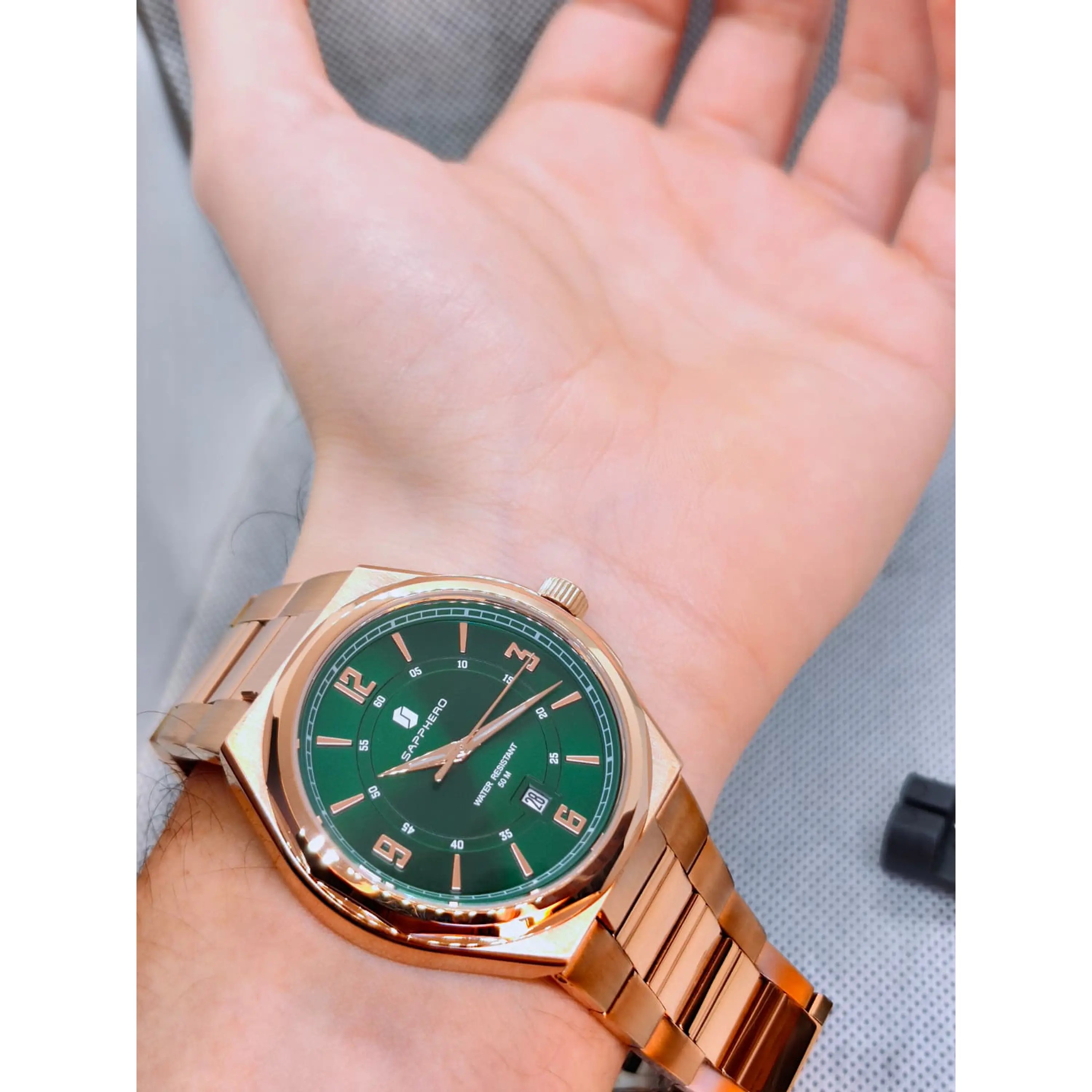 Relógio dourado e verde em aço inoxidável Sapphero - Excelente condição. 14