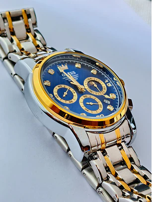 Relógio Cronómentro em aço inox Dourado e Prata, com Azul Marinho.