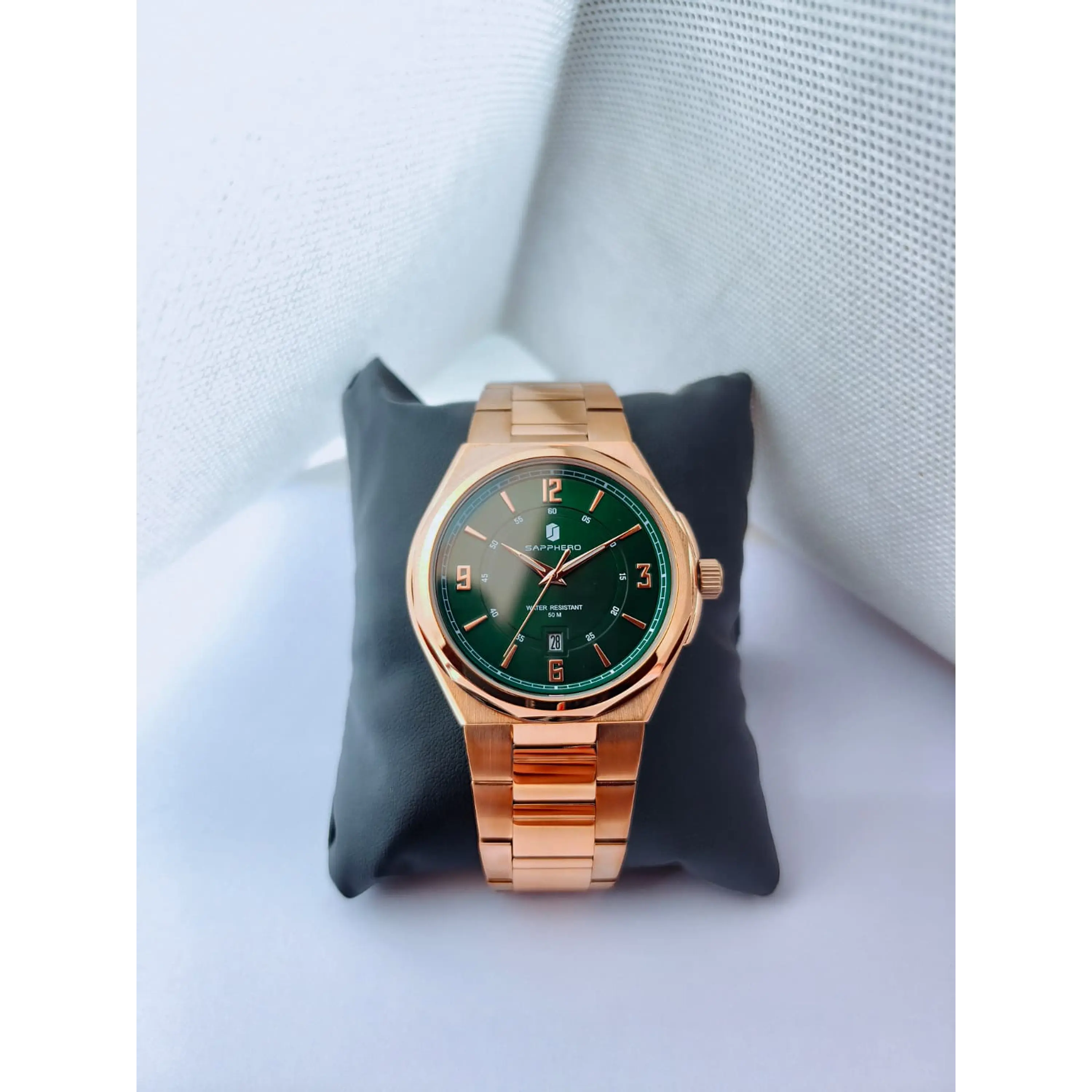 Relógio dourado e verde em aço inoxidável Sapphero - Excelente condição. 16