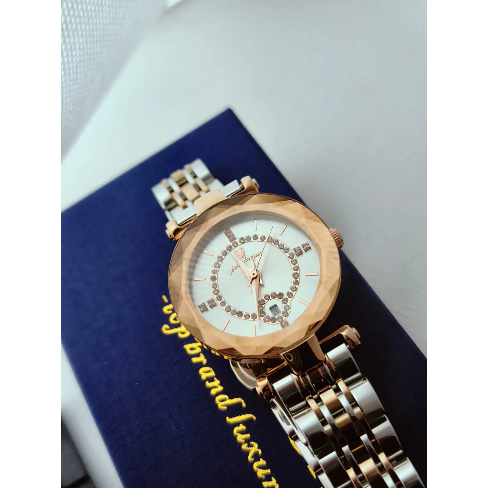 Relógio Feminino 30mm Aço 316L Champanhe 16