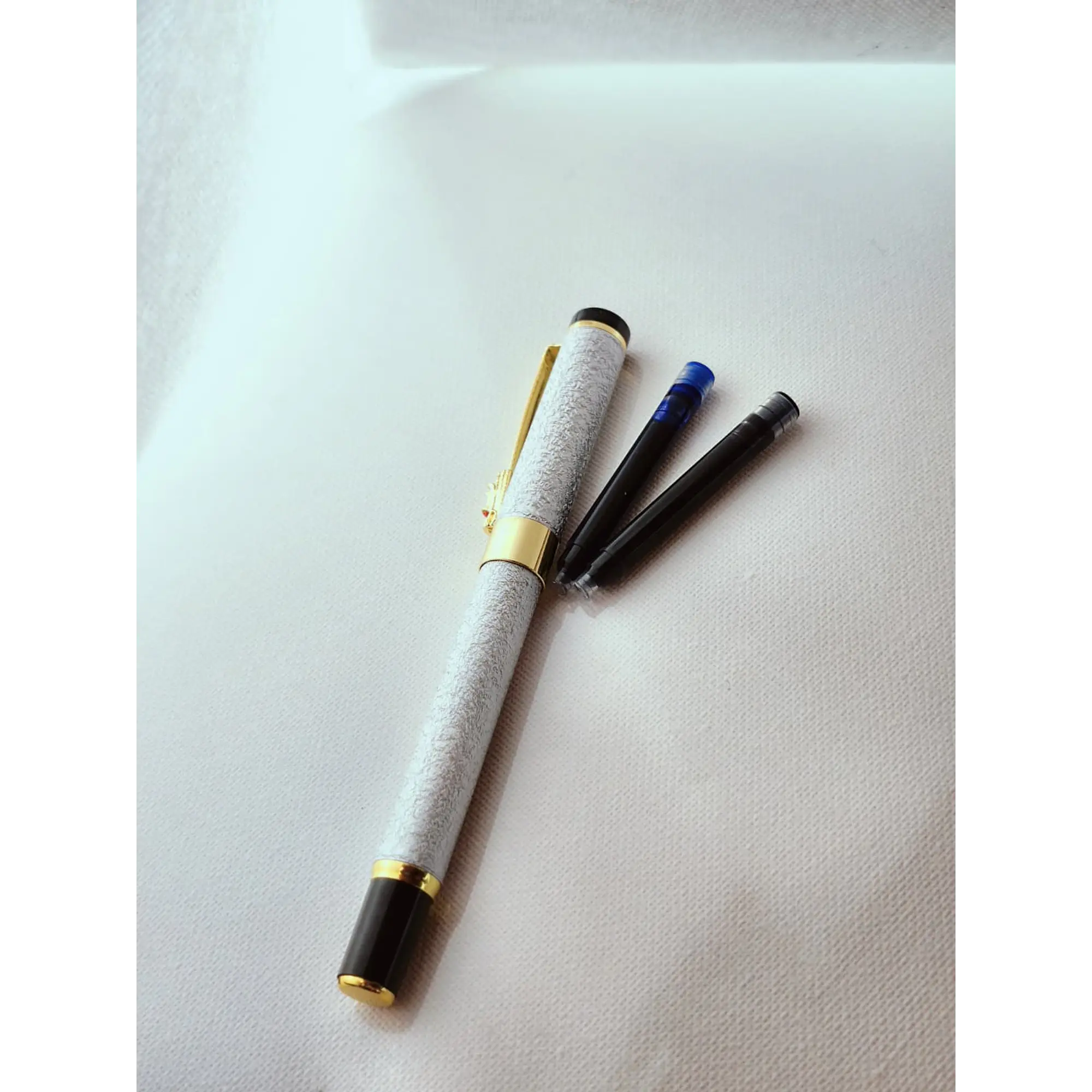 Caneta de Caligrafia White Dragon 8