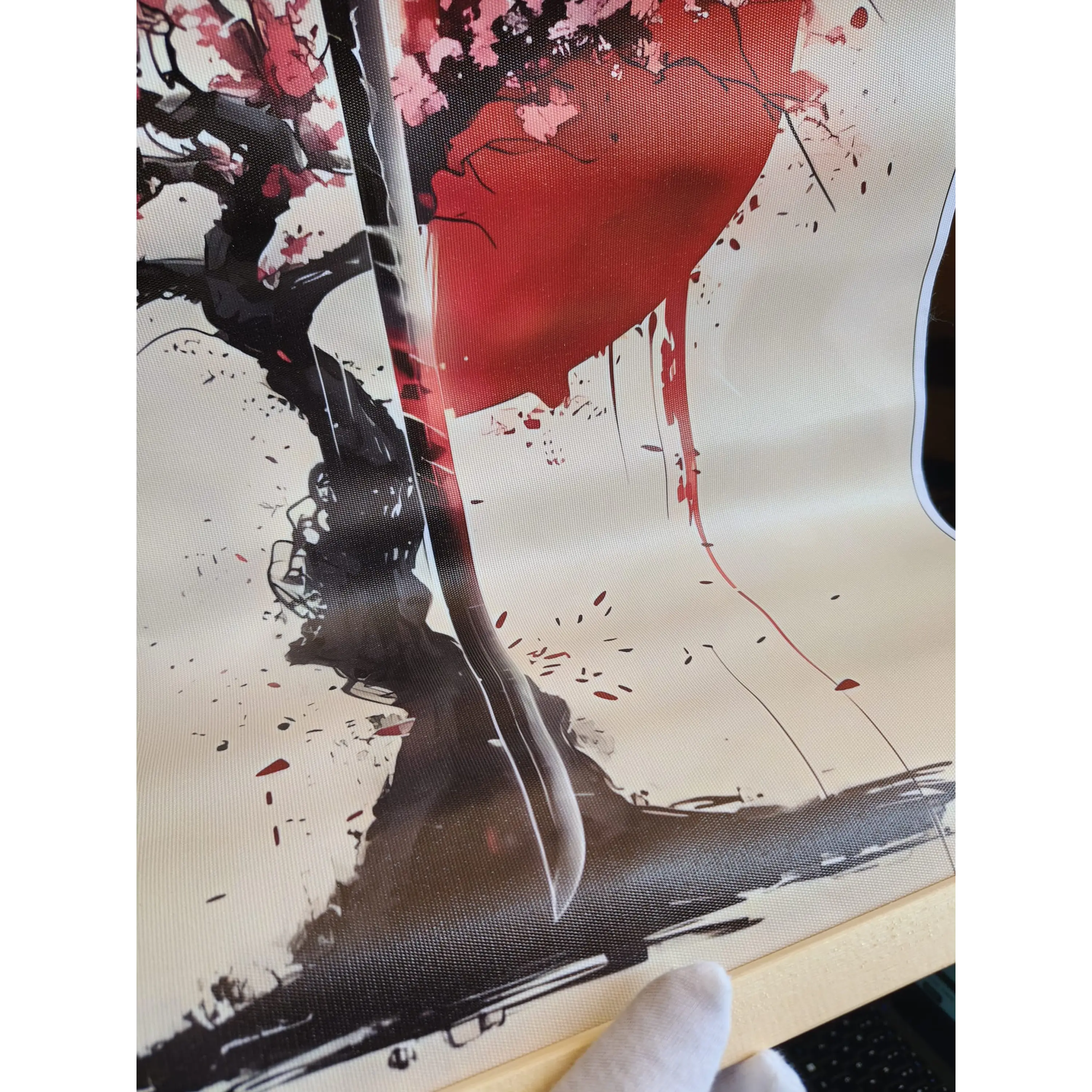Impression sur toile de style japonais – Katana et fleurs de cerisier avec support en bois 4