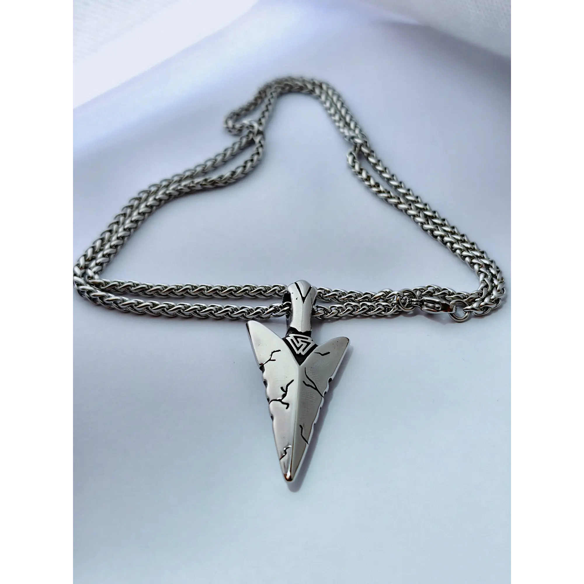 🔱 Men's Viking Arrowhead Necklace in Stainless Steel. 2