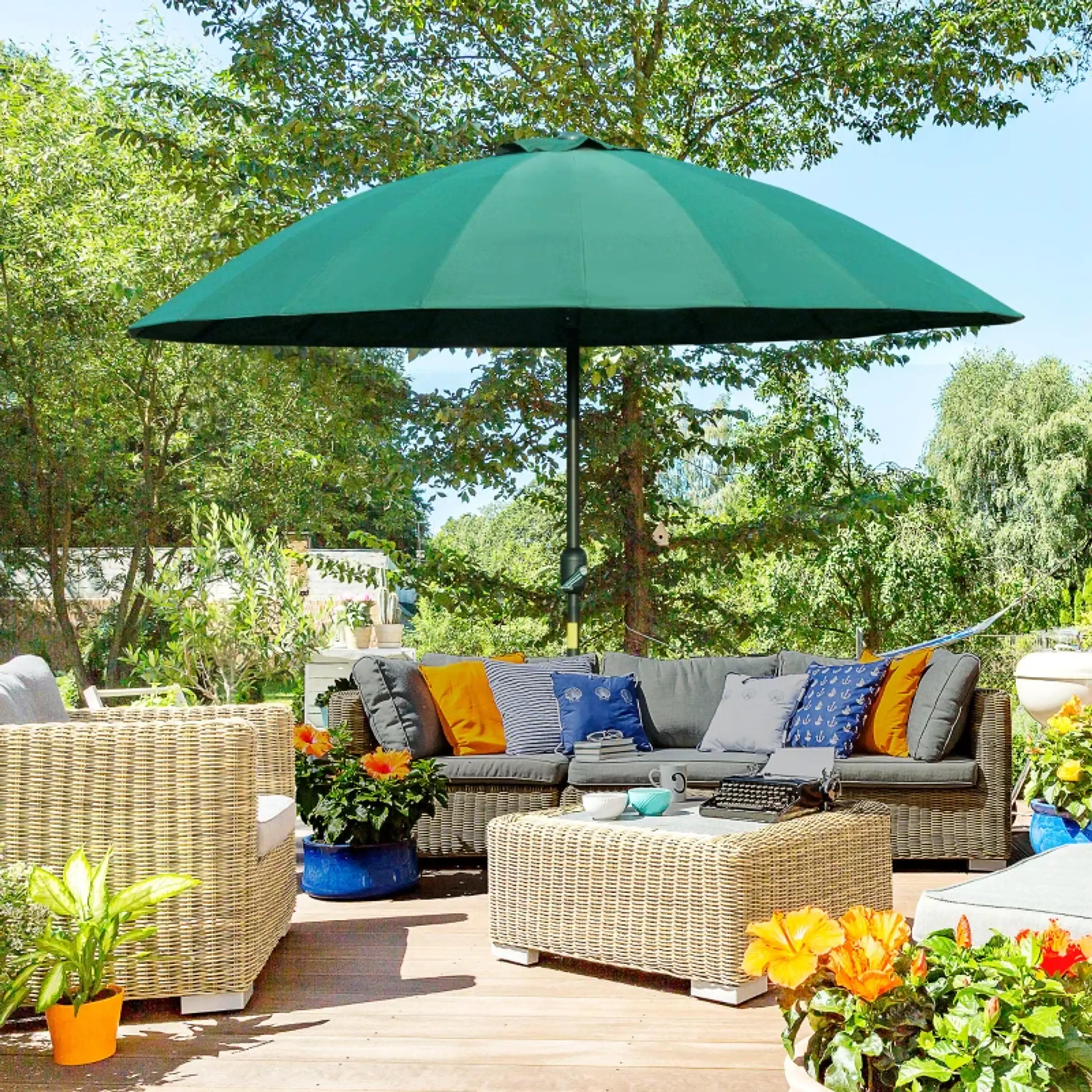 Chapéu de Sol de Jardim Ø2,5x2,4 m com Manivela Manual Mastro Flexível Impermeável 2
