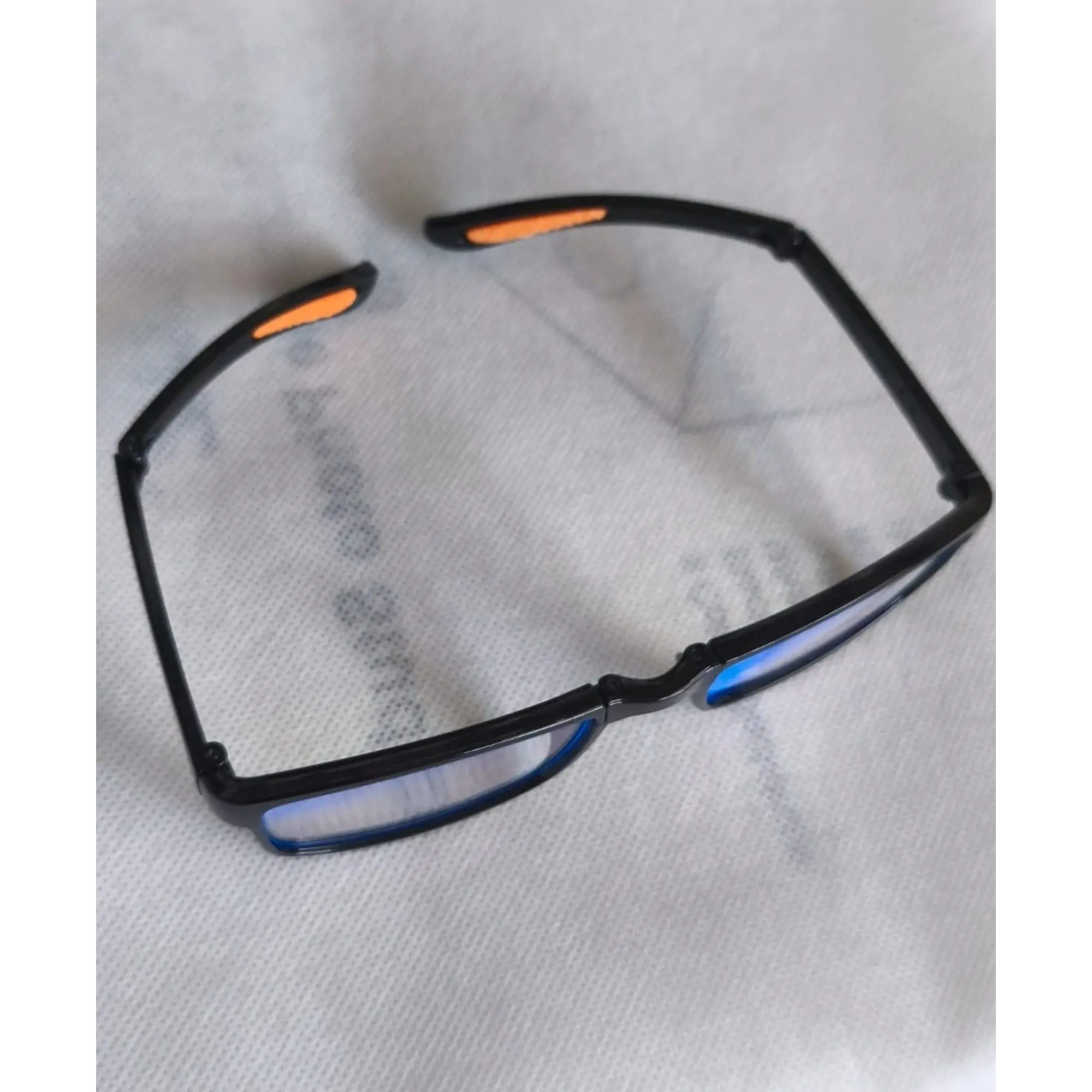 Lunettes de lecture +2 Flexibles et légères - Comme neuves. 6