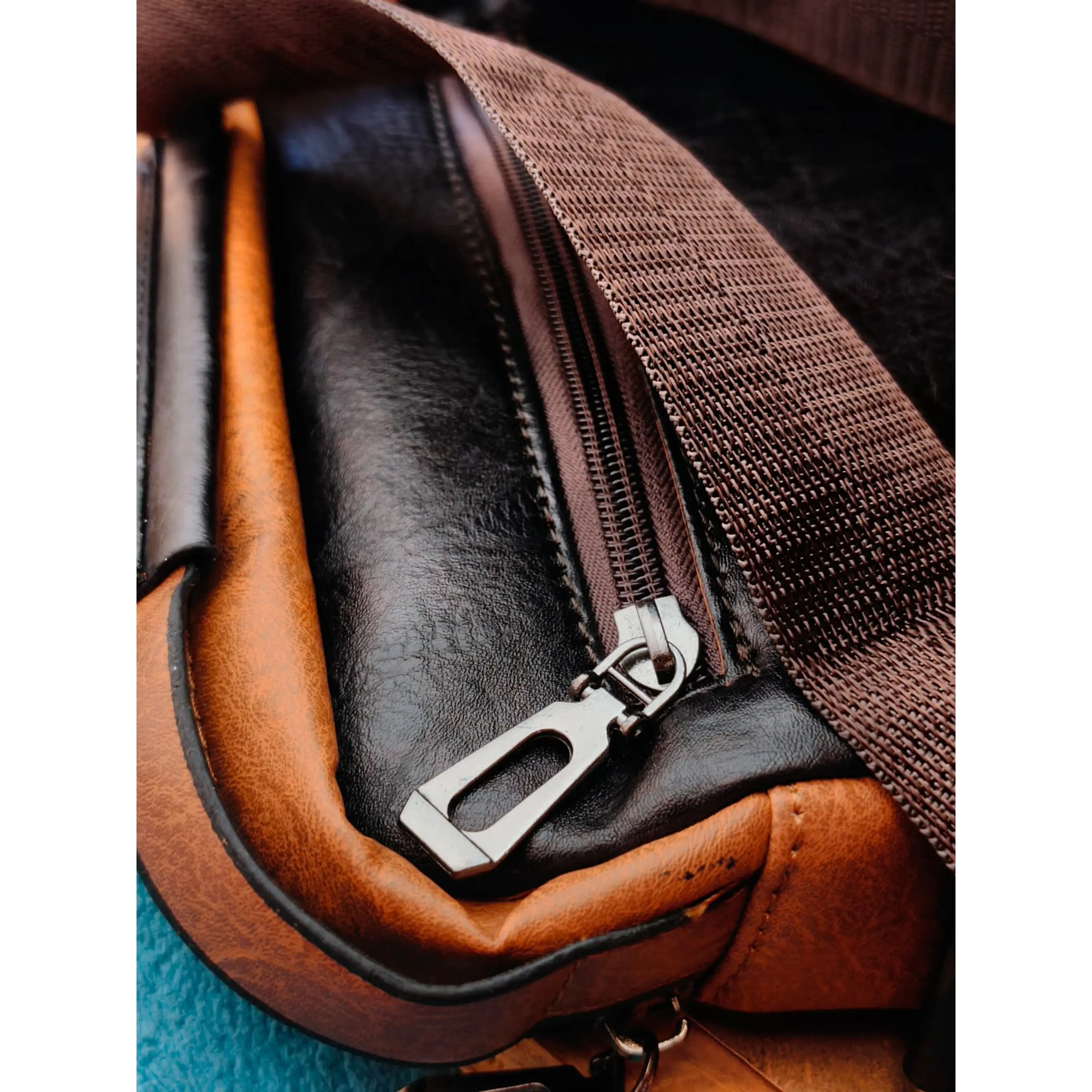 Sac bandoulière pour homme ZEUS London – Similicuir marron 7