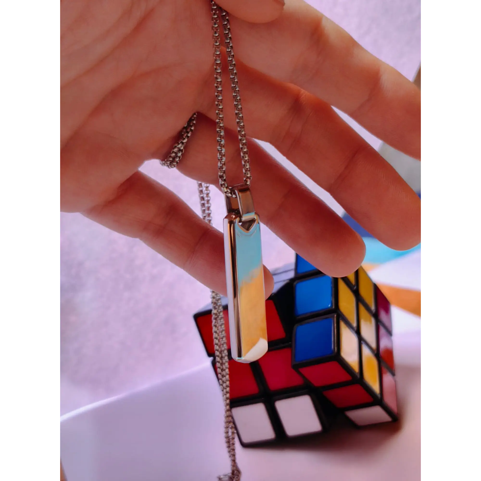 Fio Masculino com Pendente Texturado Chevron em Aço Cirúrgico – Prateado 3