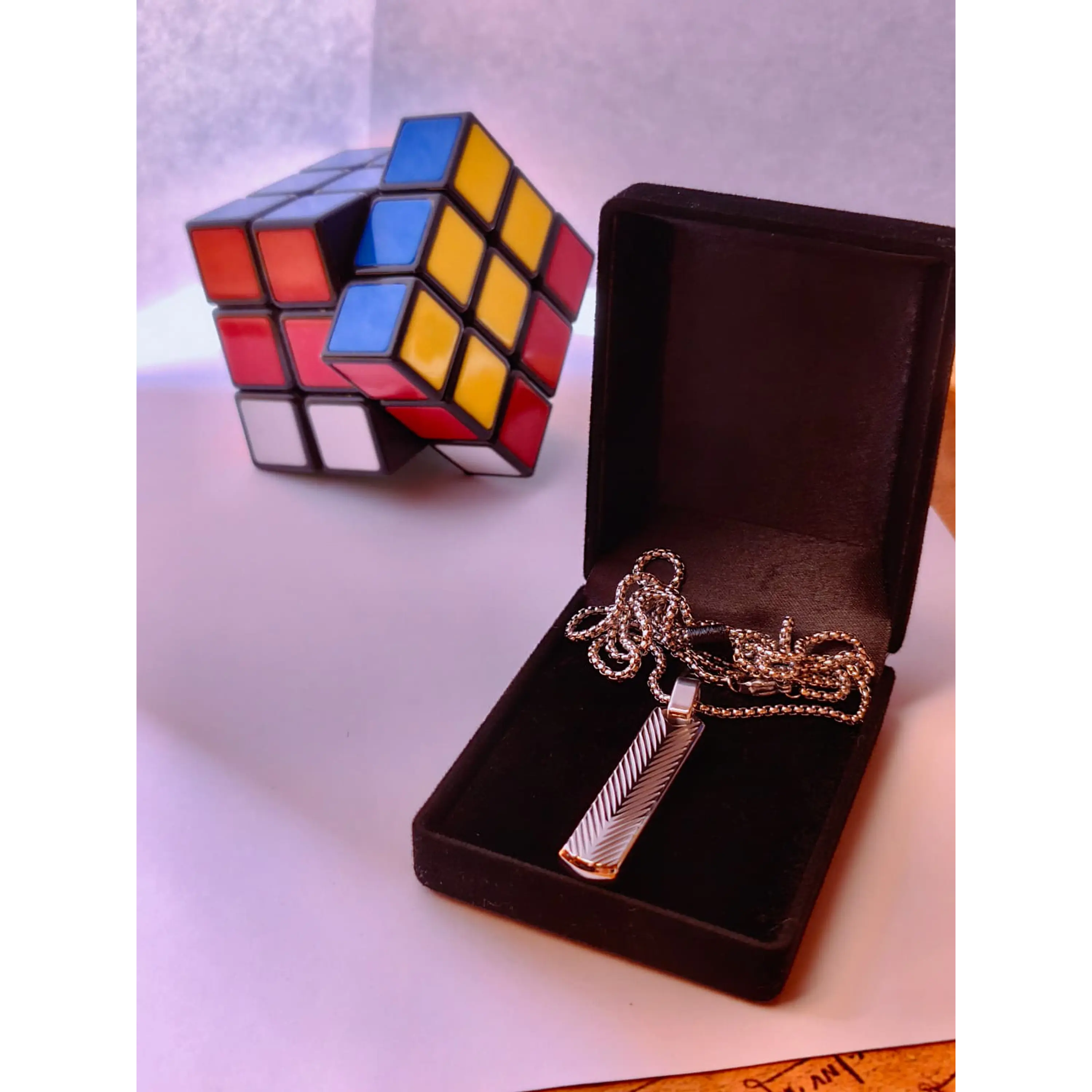 Fio Masculino com Pendente Texturado Chevron em Aço Cirúrgico – Prateado 7