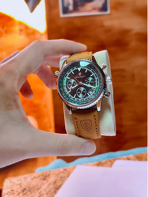 Relógio Masculino Poedagar Chronograph – Bracelete em Pele e Detalhes Luminosos