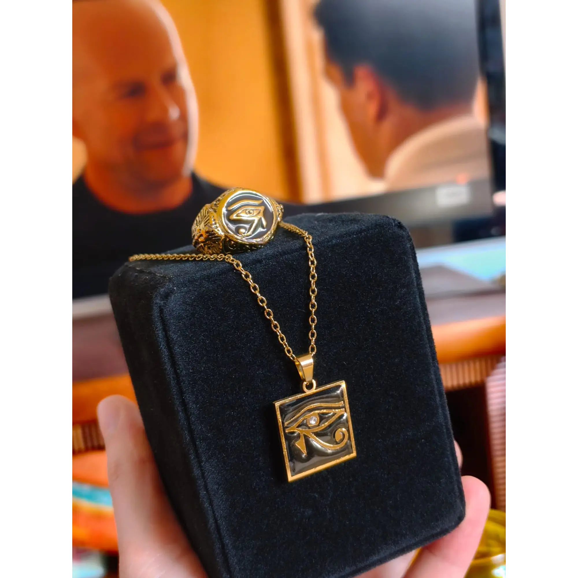 Eye of Horus Set: Necklace with Square Pendant + Mystic Gold Ring 1