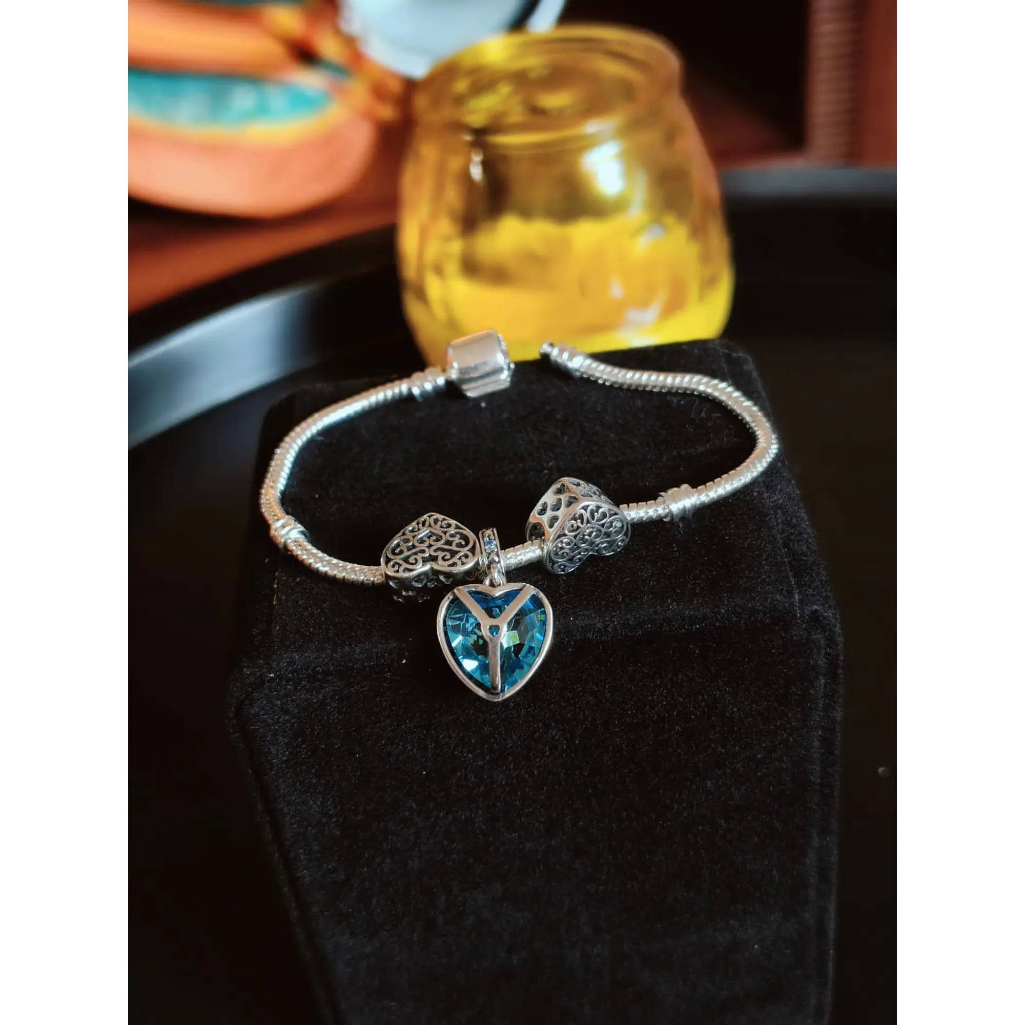 Pulseira de Prata com Charms Coração e Pendente Cristal Azul 10
