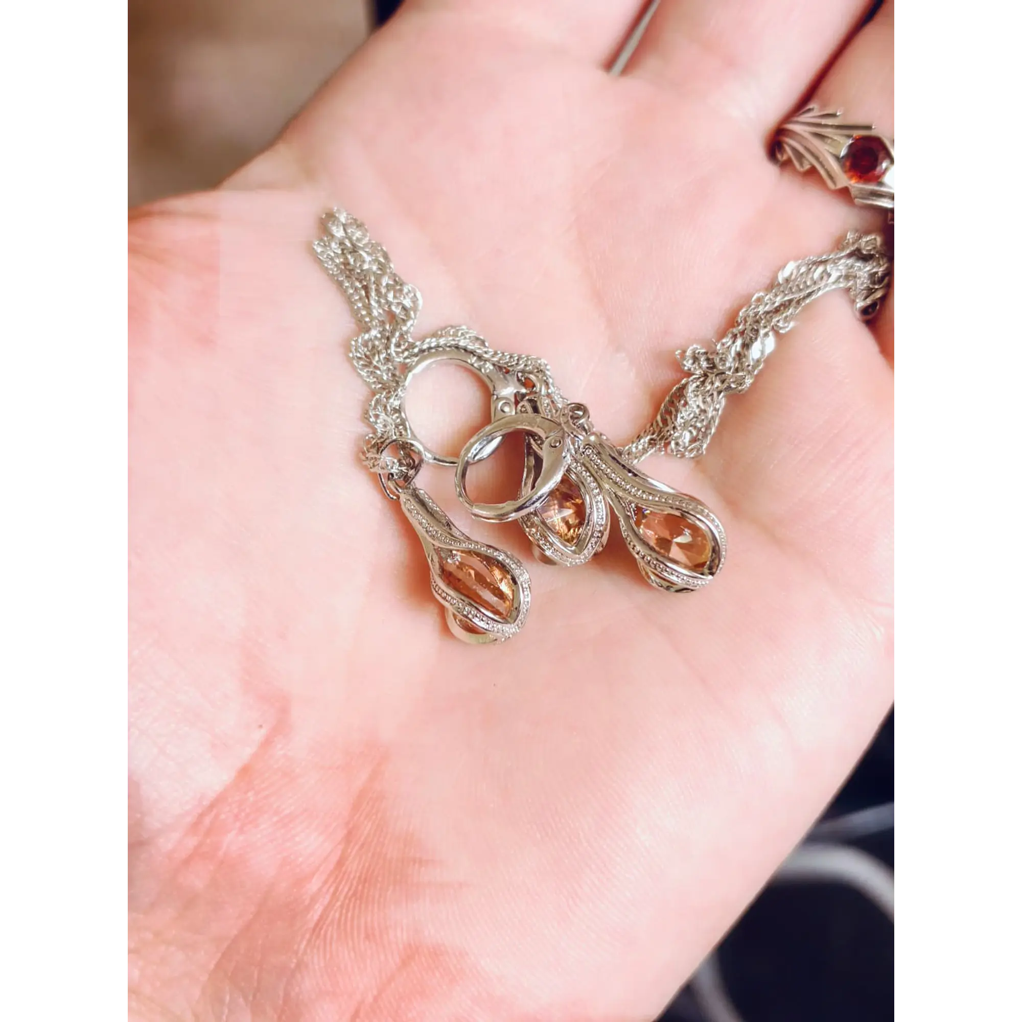 Ensemble de bijoux en argent : collier et boucles d'oreilles avec gouttes de cristal ambré 2